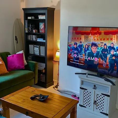 Cosy 2 Bed House 15-min Walk To Nyaraló Waterford